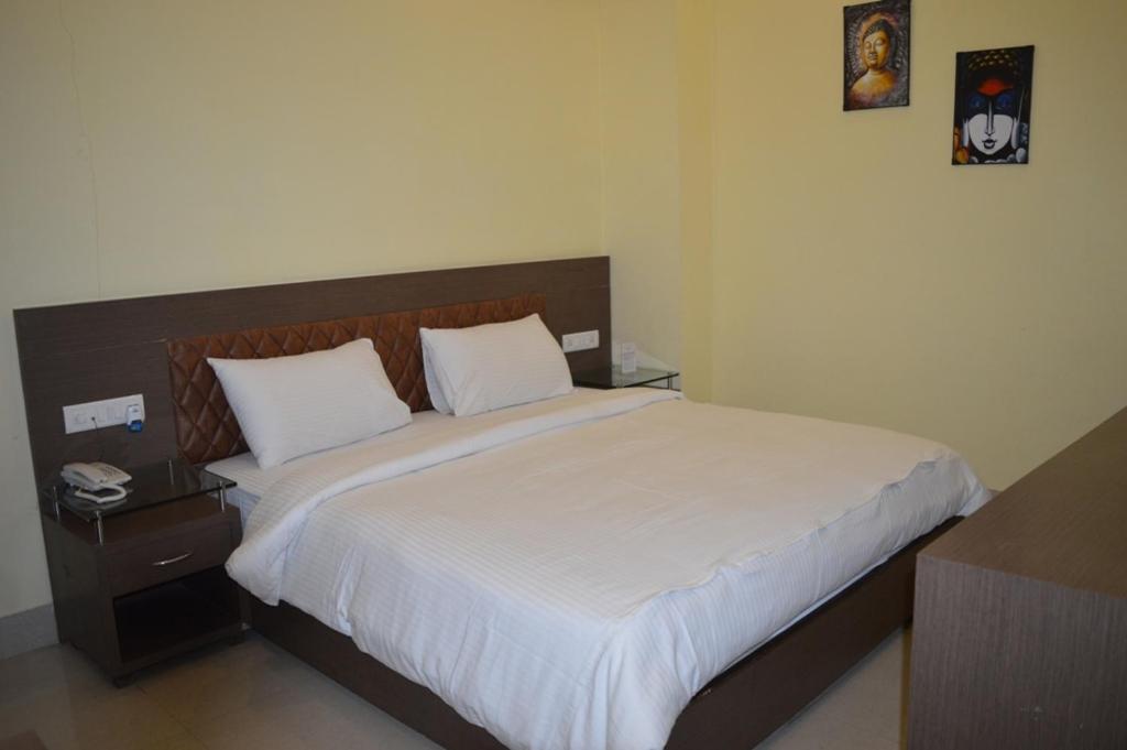 Hotel Sravasti Residency Katra  Exterior foto